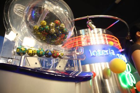 Potul la LOTO 6/49: 3 milioane de euro