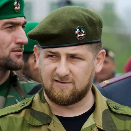 Ramzan Kadârov ar mai lua români la Groznâi