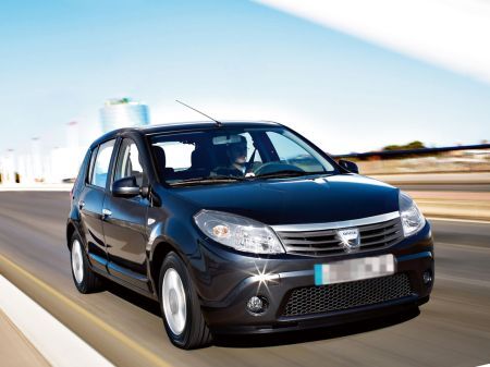 Dacia va produce Sandero cu motor de un litru