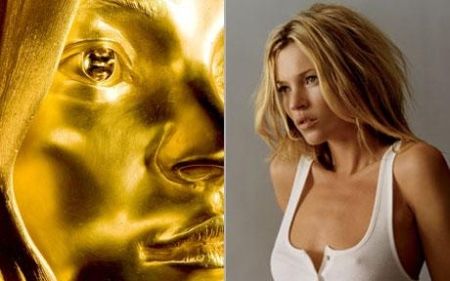 Kate Moss are cea mai mare statuie din aur