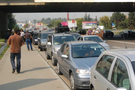 Protest al şoferilor faţă de blocajele din trafic