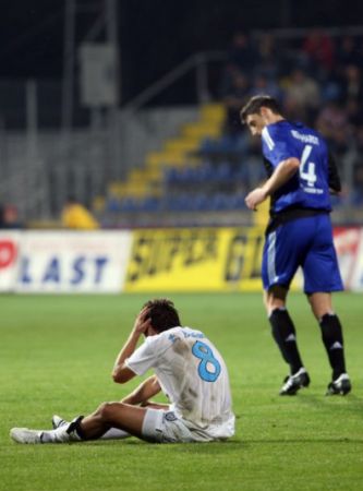 Ne prăbuşim în clasamentul UEFA