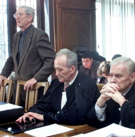Stănculescu şi Chiţac aşteaptă graţierea sau amnistia