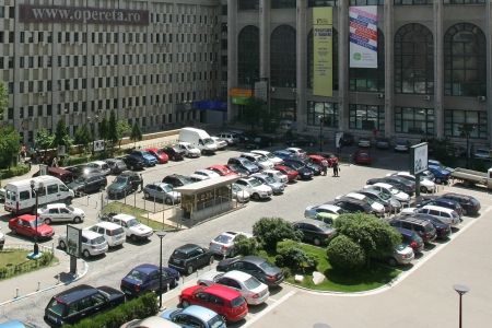 11 parcări Dalli, preluate de Primărie