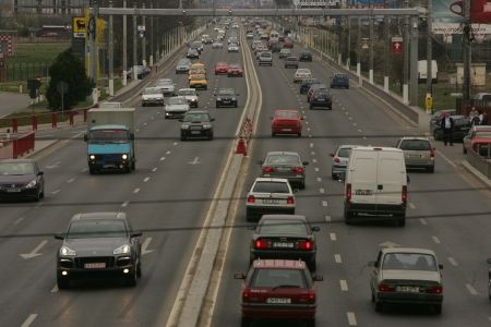 Cu trenul până la Aeroportul Internaţional "Henri Coandă"