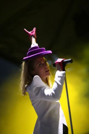 Roisin Murphy cere trandafiri şi şampanie