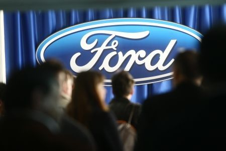 Din cauza crizei, Ford opreşte producţia în Rusia