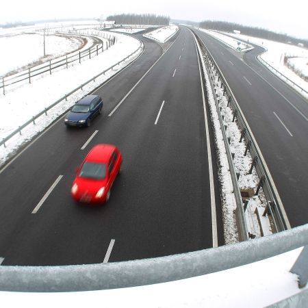 Sate fără curent din cauza zăpezii