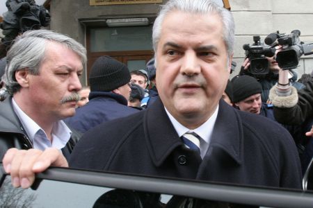 Aducerea lui Năstase în instanţă, "testul lui Băsescu pentru PSD"