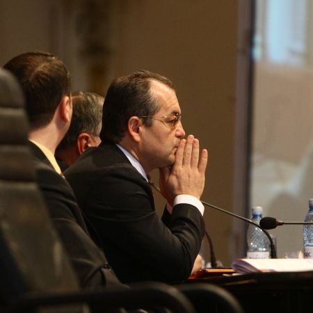 Bugetul de criză propus de guvern nu acoperă promisiunile electorale