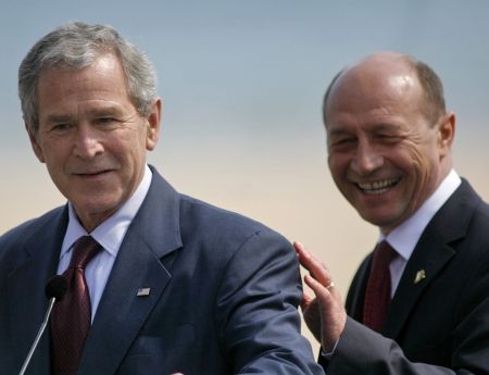 Bush nu şi-a luat "rămas bun" de la Băsescu