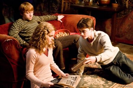 Enciclopedia neoficială „Harry Potter“, în librării