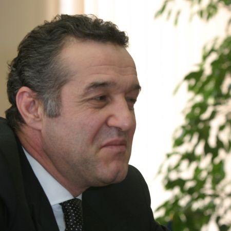 GIGI BECALI: „Dacă am probleme cu banii, închid prăvălia!“