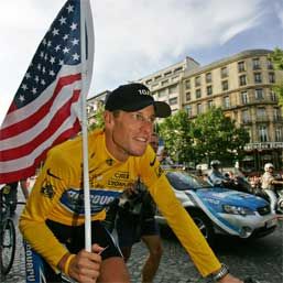 Lance Armstrong, din nou în pluton