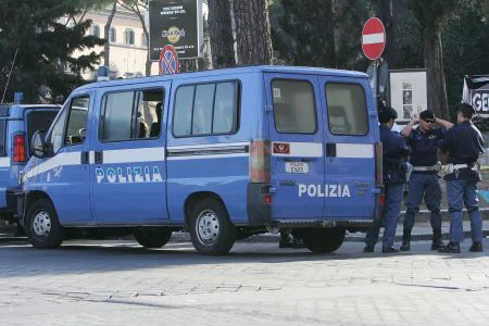 Răzbunare cu bombă pentru violul din Italia