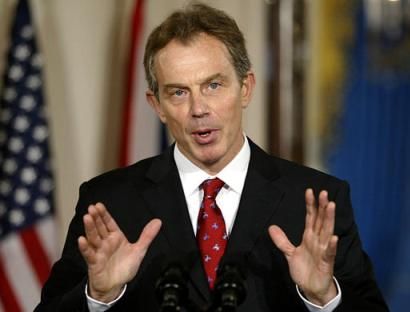 Tony Blair, premiat de Bush