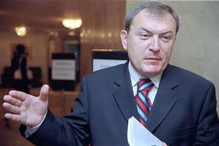 Ursache, „amicul“ lui Hayssam, în cărţi pentru AVAS