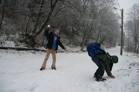 Zăpadă de 1,6 metri în Făgăraş