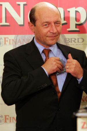 Băsescu: Raportul FMI este corect