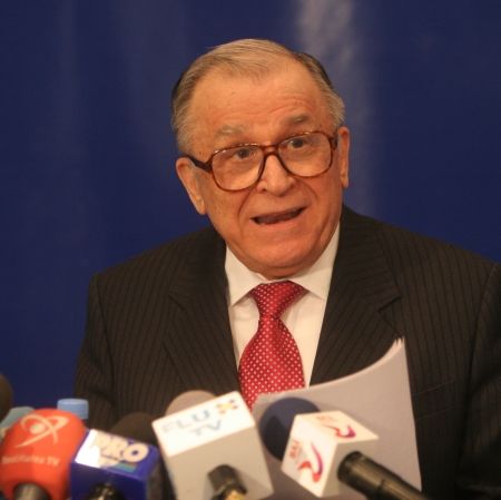 Iliescu, învinuit în al doilea dosar al Mineriadei