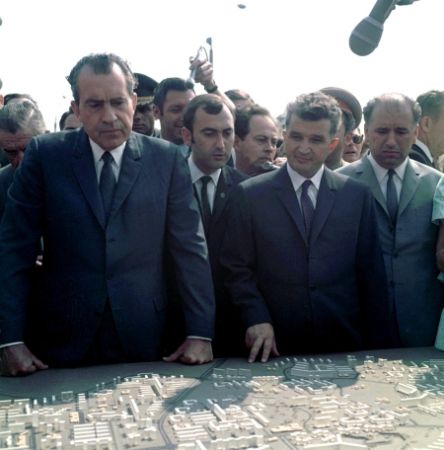 Târgul dintre Nicolae Ceauşescu şi americani: „clauza“ contra evrei