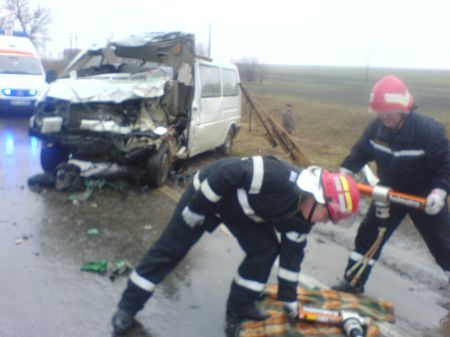 Accident grav între Arad şi Oradea