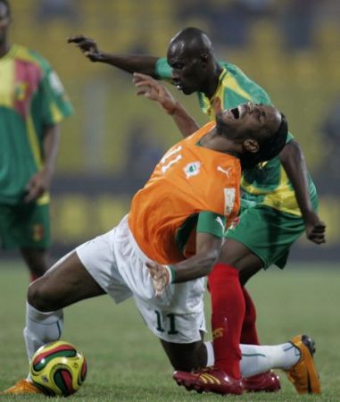 Drogba, după tragedia de la Abidjan: "Fotbalul este nimic"