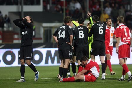 Liga I: Vaslui şi Dinamo, sprijinite de arbitri