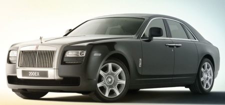 Rolls-Royce, dominaţie pe roţi