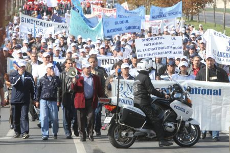 Sporurile magistraţilor creează frustrări