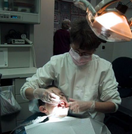 Vizite gratuite la dentist