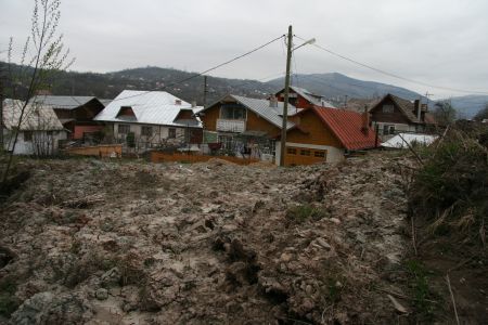 Alunecări de teren la Comarnic