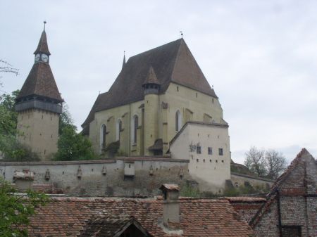 Bani europeni pentru bisericile fortificate din Ardeal