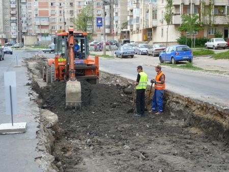 Bombă descoperită sub şinele de tramvai