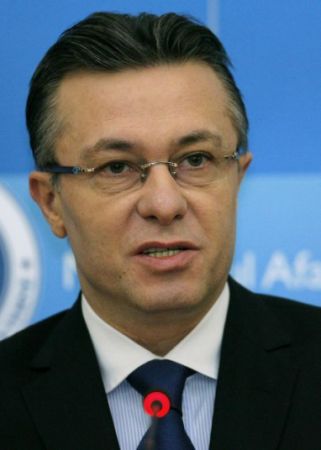 Cristian Diaconescu solicită solidarizarea UE şi NATO