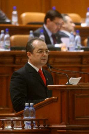 Cuvântul lui Boc nu contează în guvern