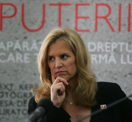 Kerry Kennedy: „Opusul iubirii nu este ura, ci indiferenţa”