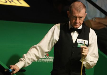 Legenda Davis părăseşte mondialul de snooker