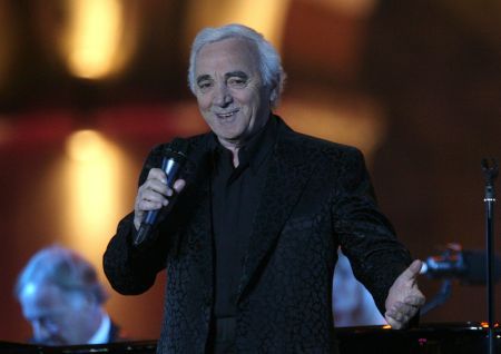 Aznavour, ambasadorul Armeniei în Elveţia | VIDEO
