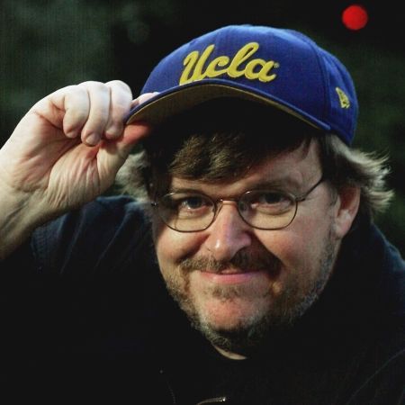 Michael Moore profită de  criza economică