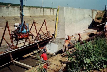 S-au sistat lucrările la Canalul Siret-Bărăgan