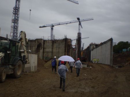 Sun Plaza Mall, gata cu un an întârziere