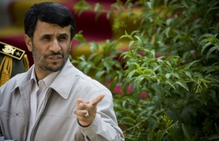 Ahmadinejad vrea anchetă în cazul Neda