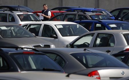 Oprescu se vrea stăpân peste firmele de rent-a-car