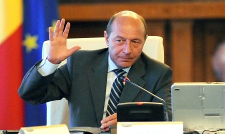 Băsescu: "Eu nu fac trafic de influenţă"