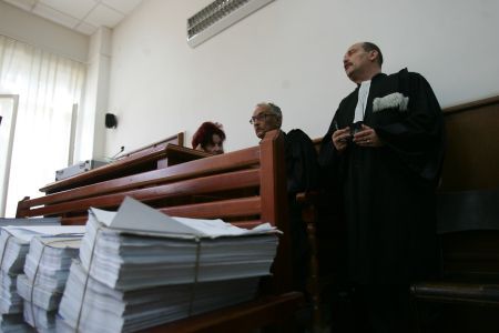 Reducerile salariale de la Curtea Supremă anulate printr-o sentinţă