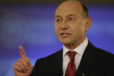 Băsescu, supărat că legea educaţiei nu a fost bine primită