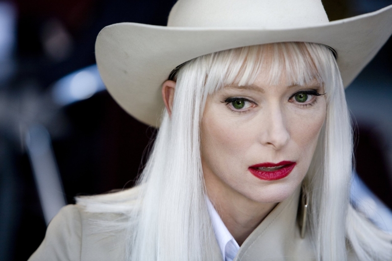 Tilda Swinton: „Prefer să trăiesc retrasă, cu ai mei”