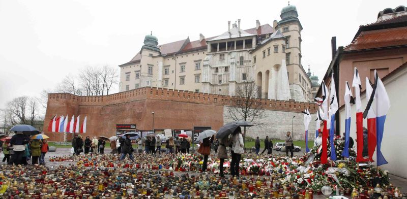 Kaczynski, contestat şi după moarte