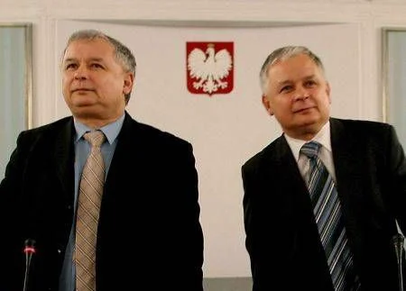 Lech şi Jarosław Kaczynski, gemenii care au condus Polonia